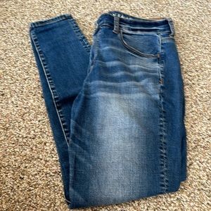 American eagle blue jeans